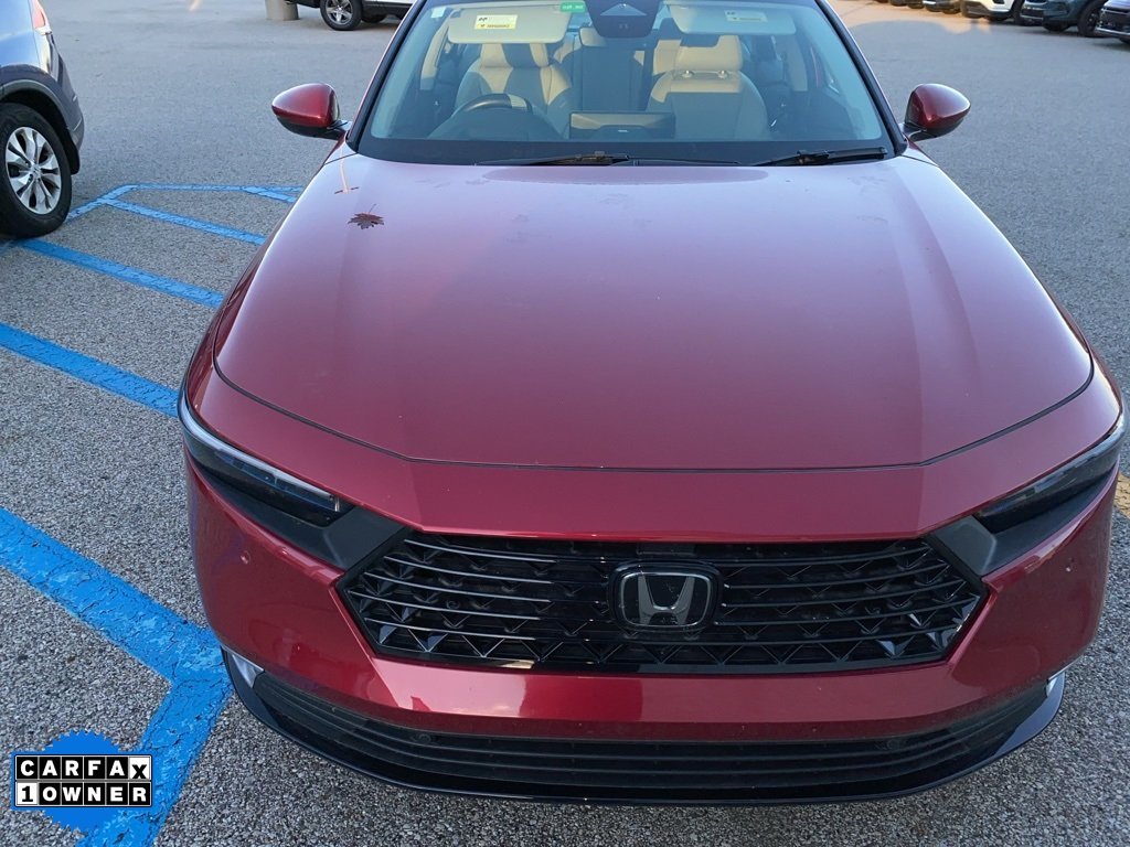 2024 Honda Accord Hybrid Touring photo 2