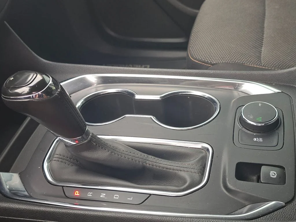 Used 2019 Red Chevrolet LT image 36
