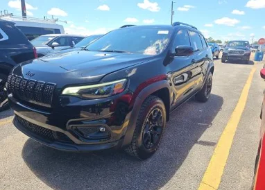 Used 2022 Black Jeep X image 2
