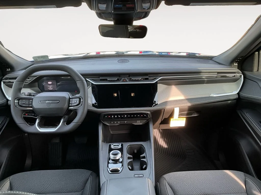 New 2026 Hydro Blue Pearlcoat Jeep Laredo image 15
