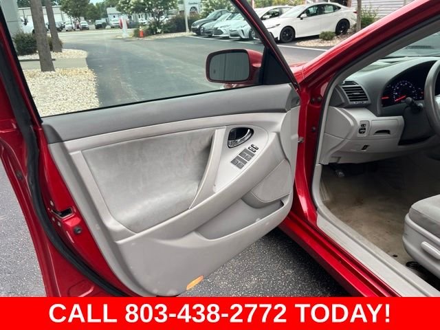 Used 2011 Red Toyota LE image 5