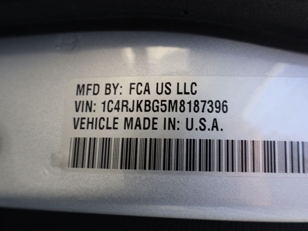 Used 2021 Silver Jeep Limited image 37