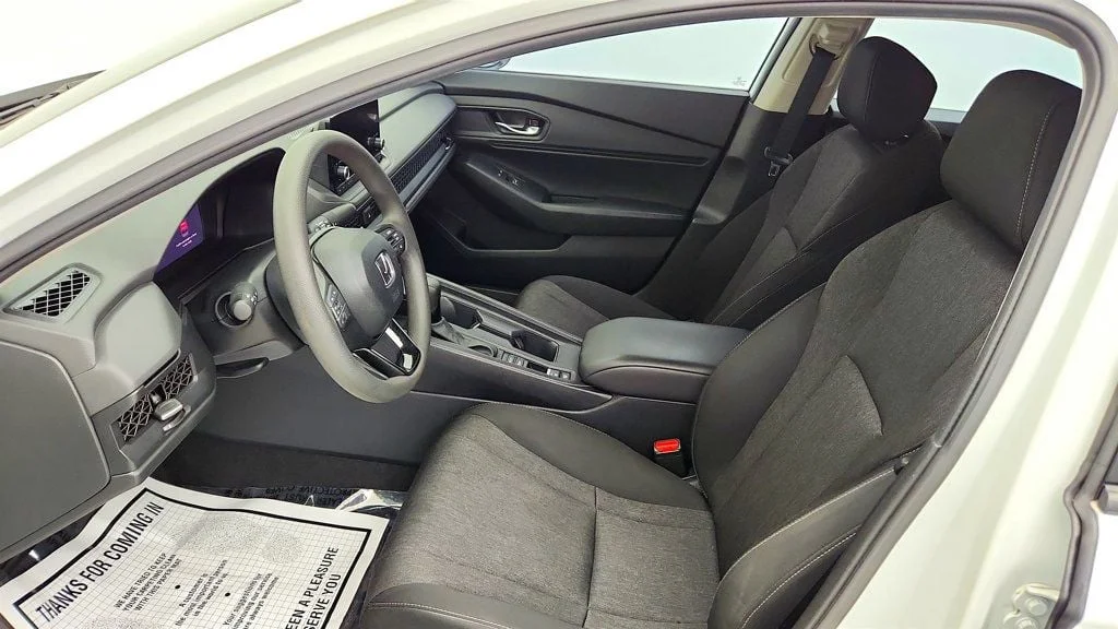 Used 2024 Platinum White Pearl Honda EX CVT image 20