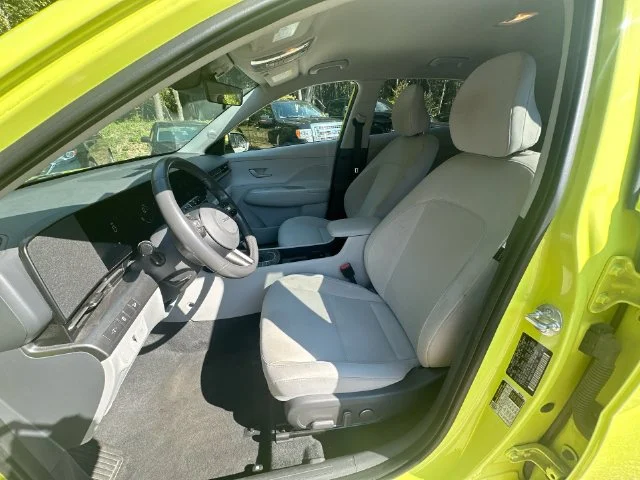 Used 2024 Yellow Hyundai SEL image 30
