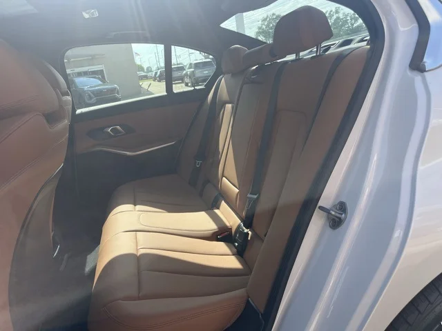 New 2025 Mineral White Metallic BMW 330i xDrive Sedan image 22