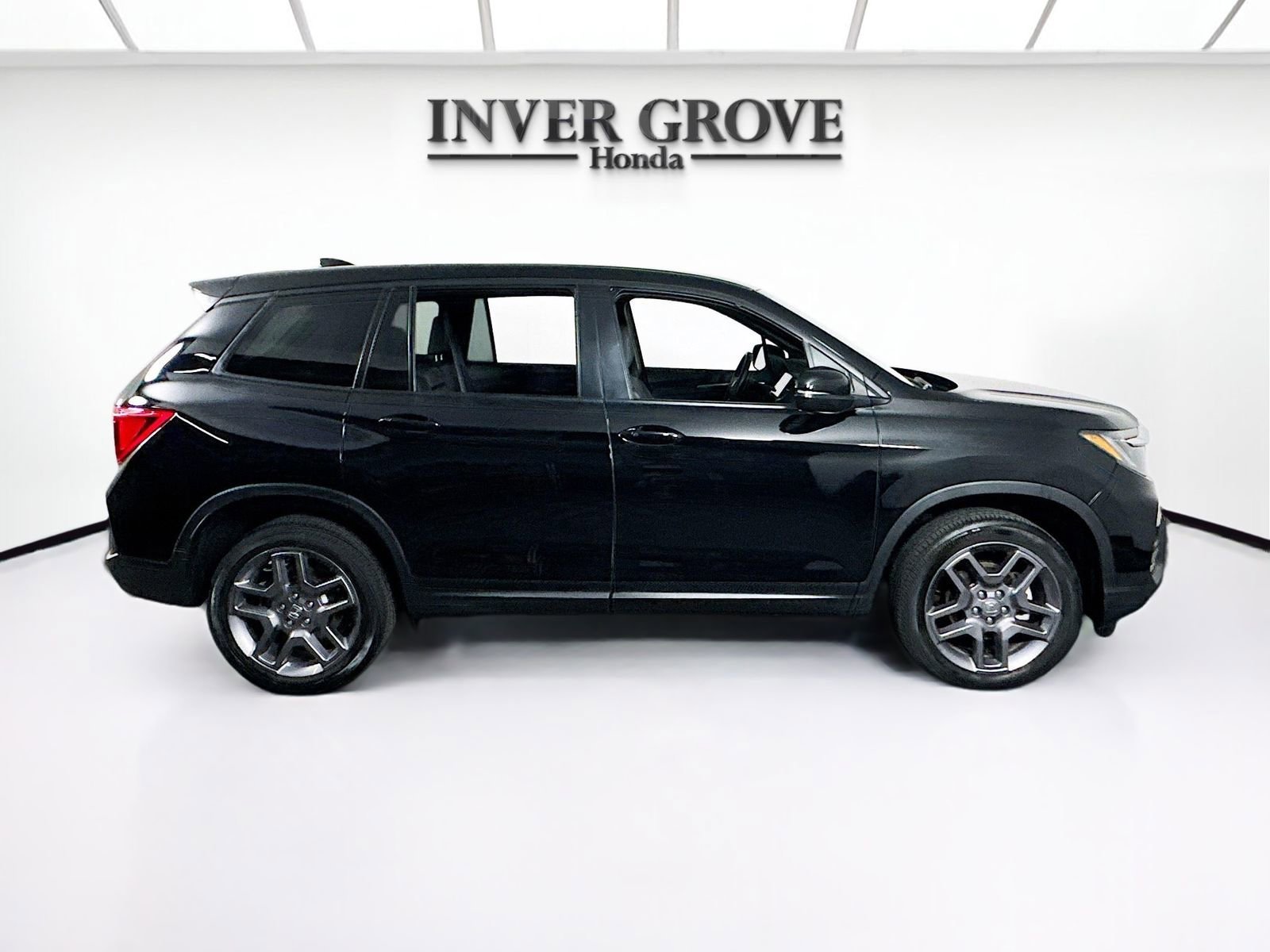 Certified Used 2023 Crystal Black Pearl Honda AWD EX-L image 24