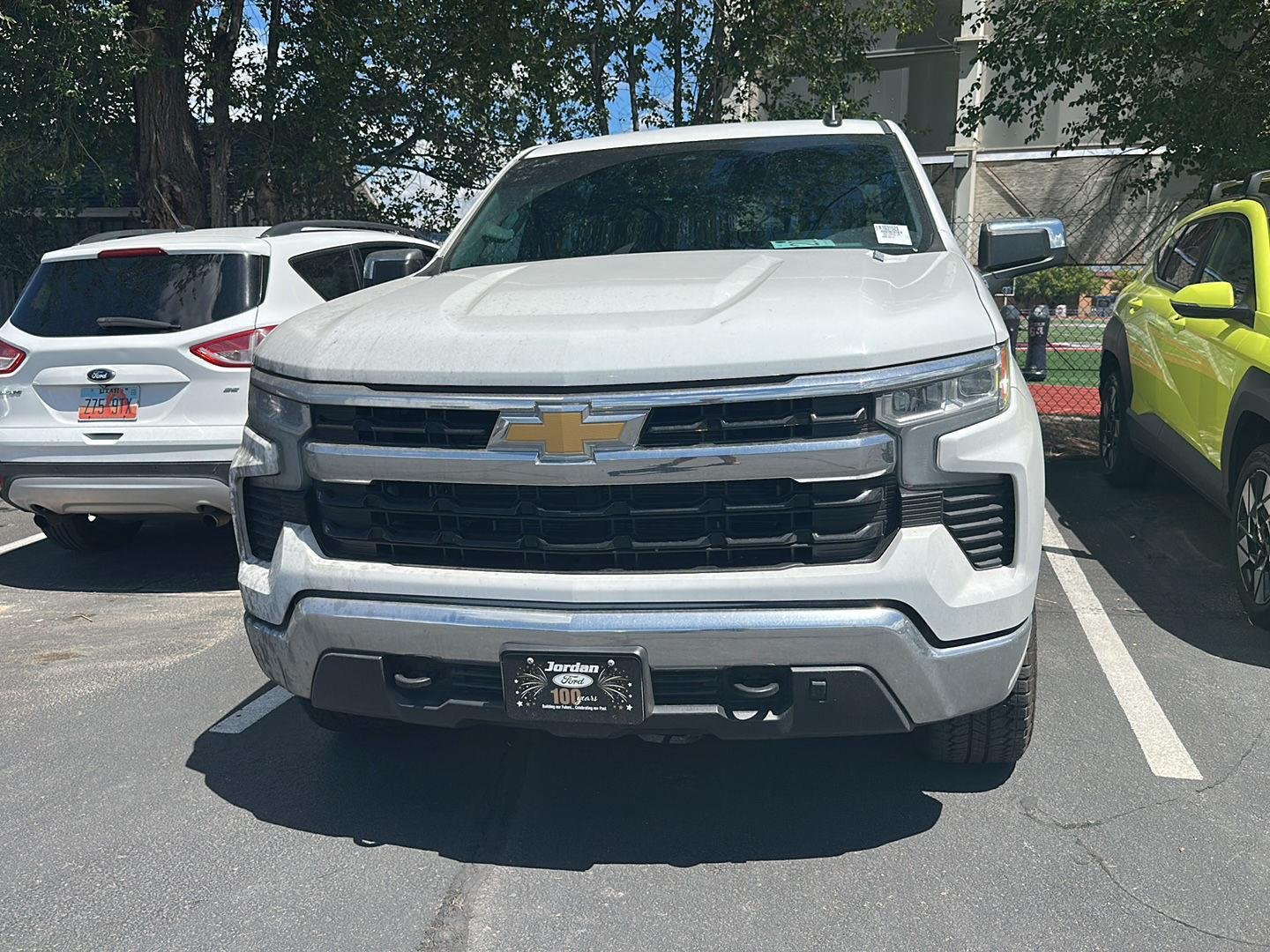 Certified Used 2025 Summit White Chevrolet LT image 4