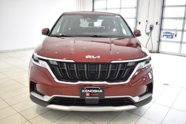 Used 2024 Red Kia EX image 3