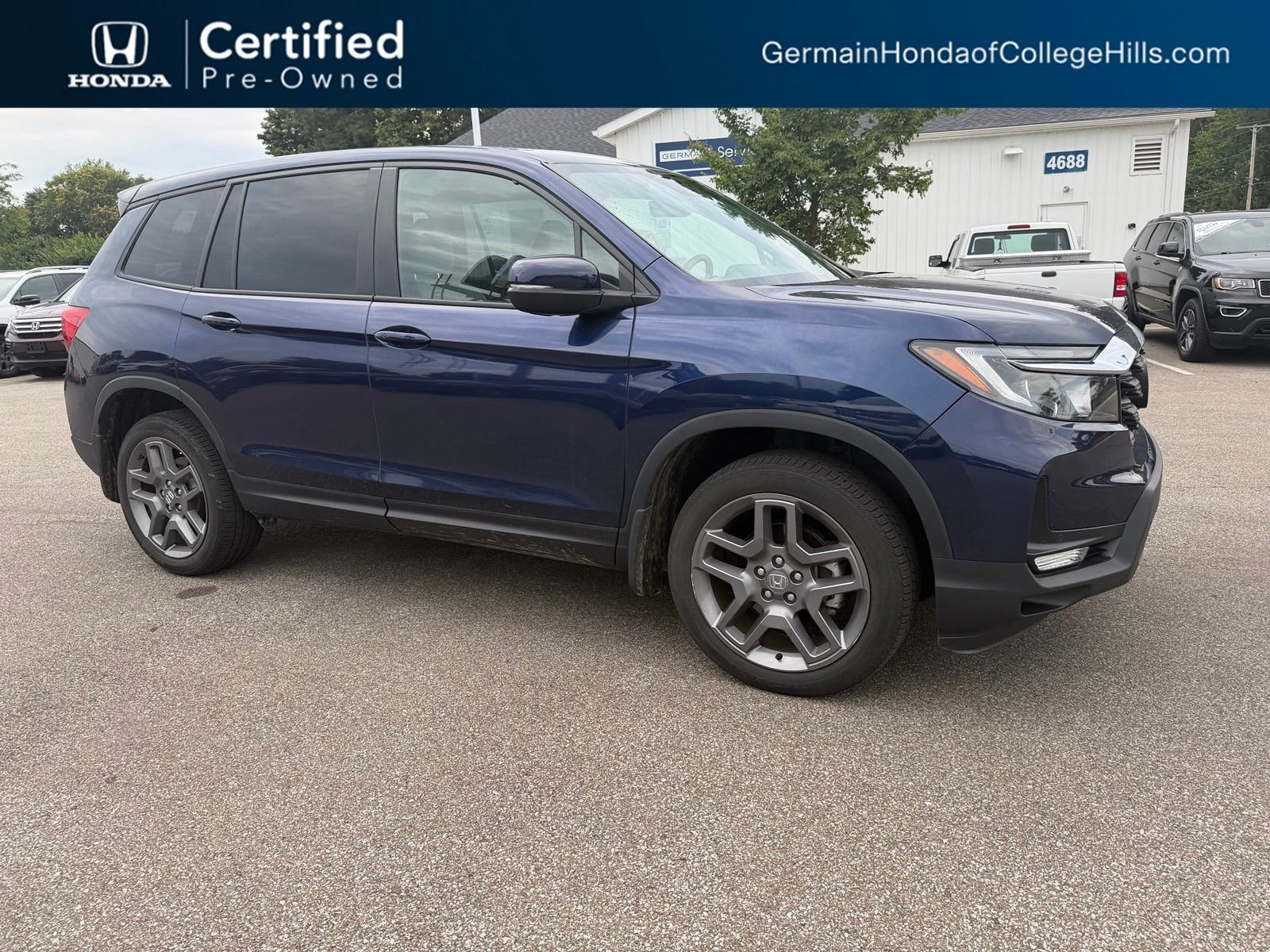 Certified Used 2023 Obsidian Blue Pearl Honda EX-L image 3
