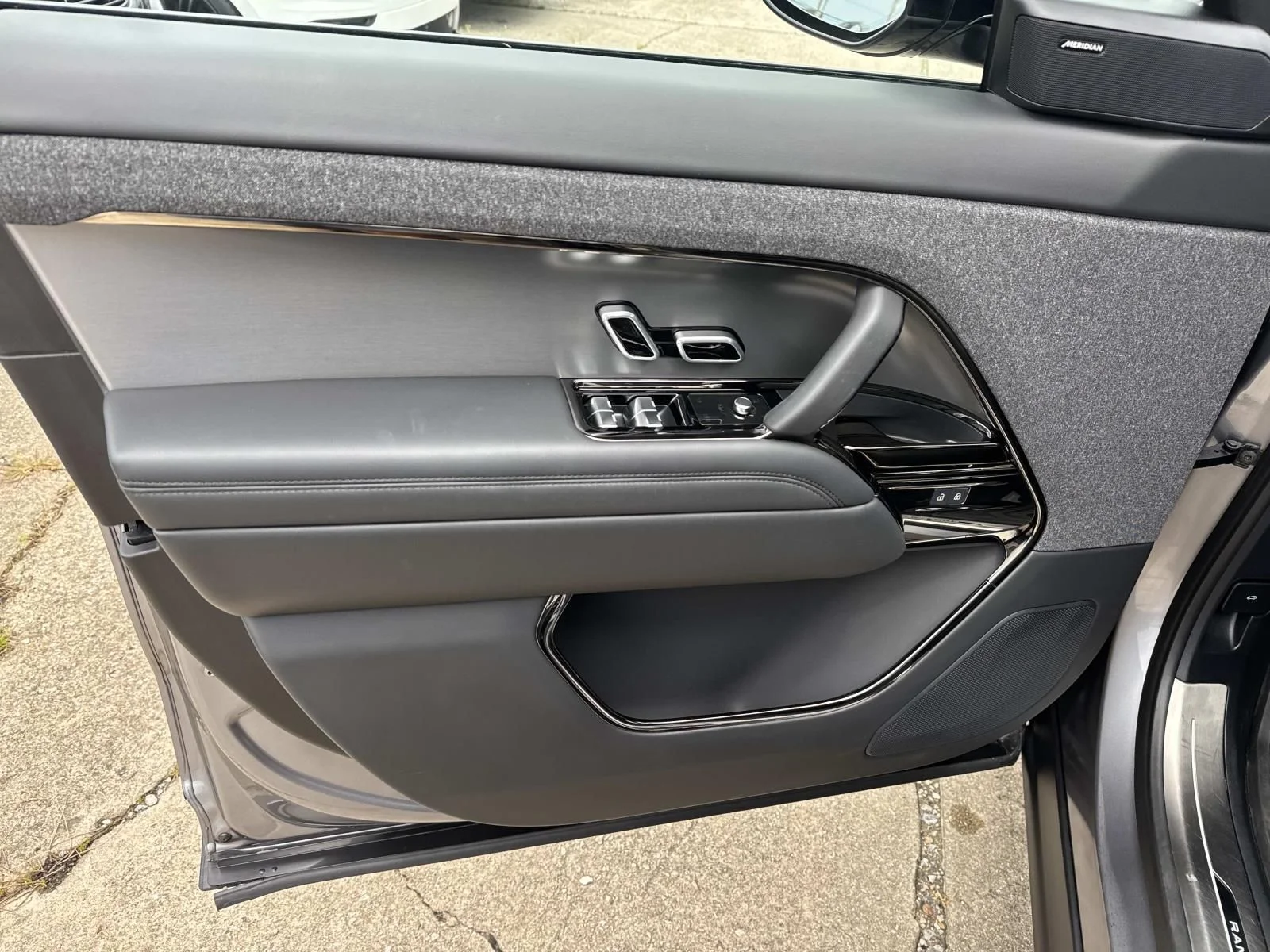 Certified Used 2025 Gray Land Rover S image 19