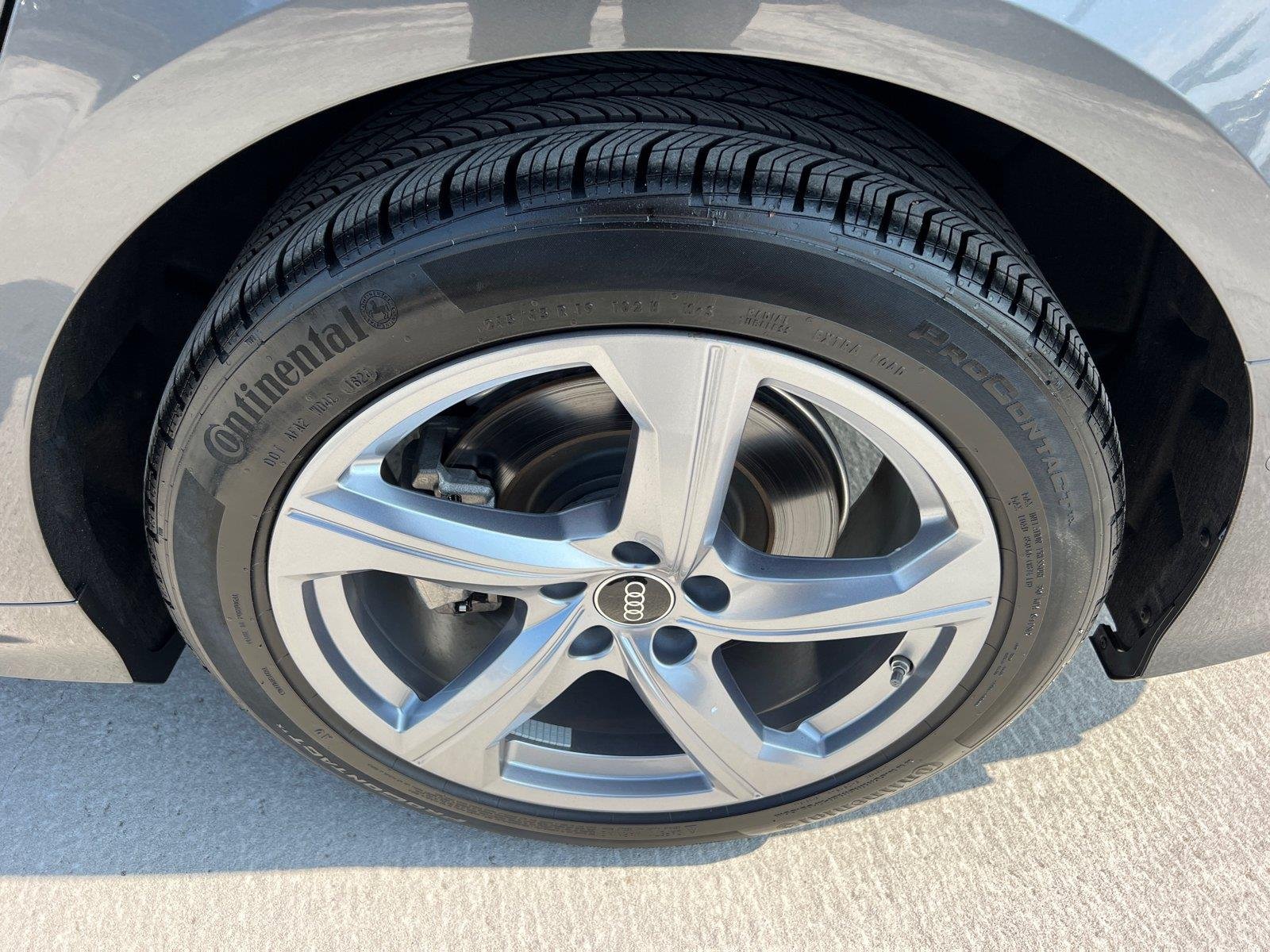 Used 2025 Daytona Gray Pearl Effect Audi Prestige image 20