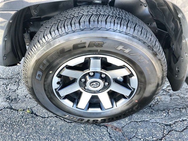 2024 Toyota 4Runner TRD Off-Road Premium photo 3