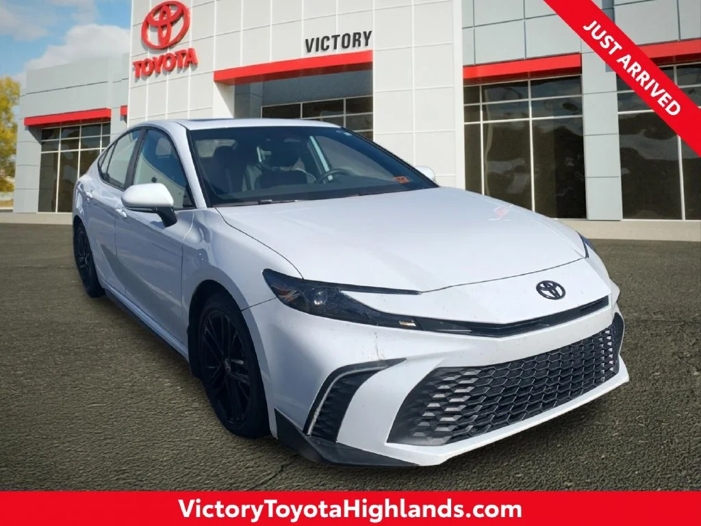 Used 2025 White Toyota SE image 1