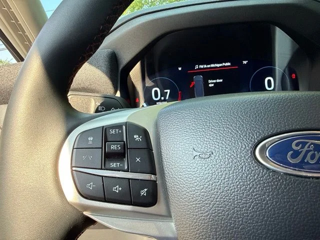 Used 2025 Blue Ford Active image 26