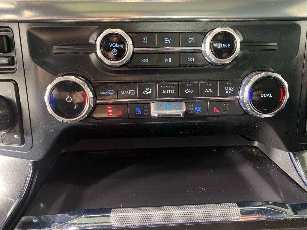 Used 2022 Agate Black Ford LARIAT image 22