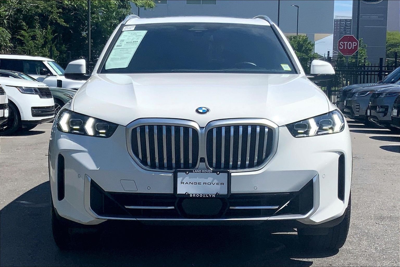 Used 2024 Alpine White BMW xDrive40i image 3