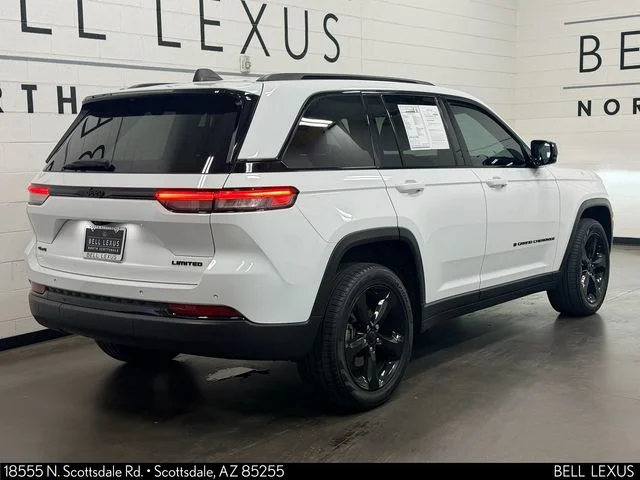 Used 2023 White Jeep Limited image 4