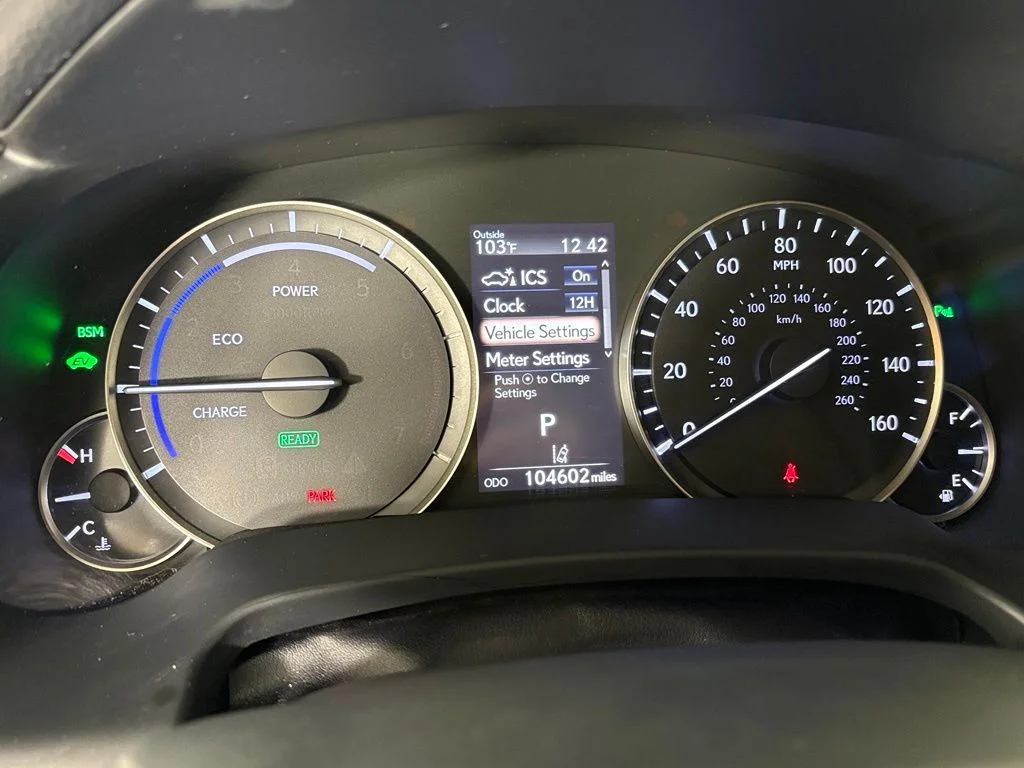 Used 2018 Silver Lexus 450hL Premium image 23