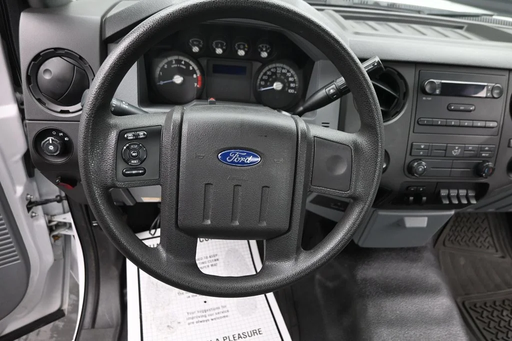 2013 Ford F-250 Super Duty XL - Photo 11