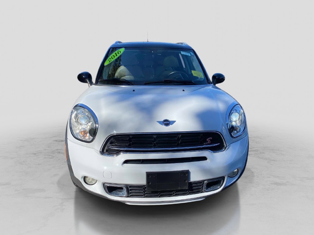 Used 2016 White MINI Base image 11