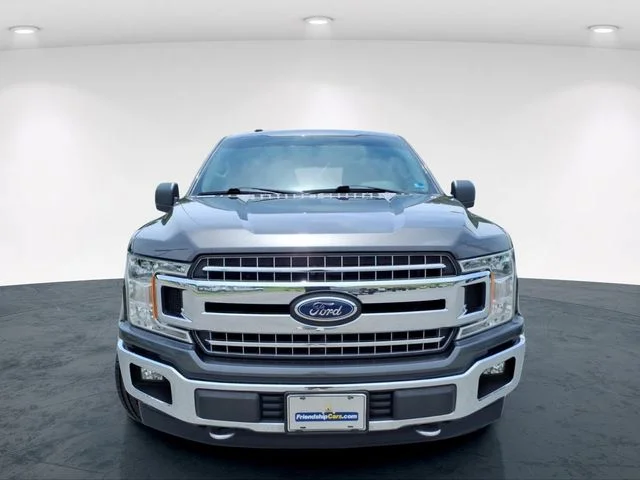Used 2018 Gray Ford XLT image 4