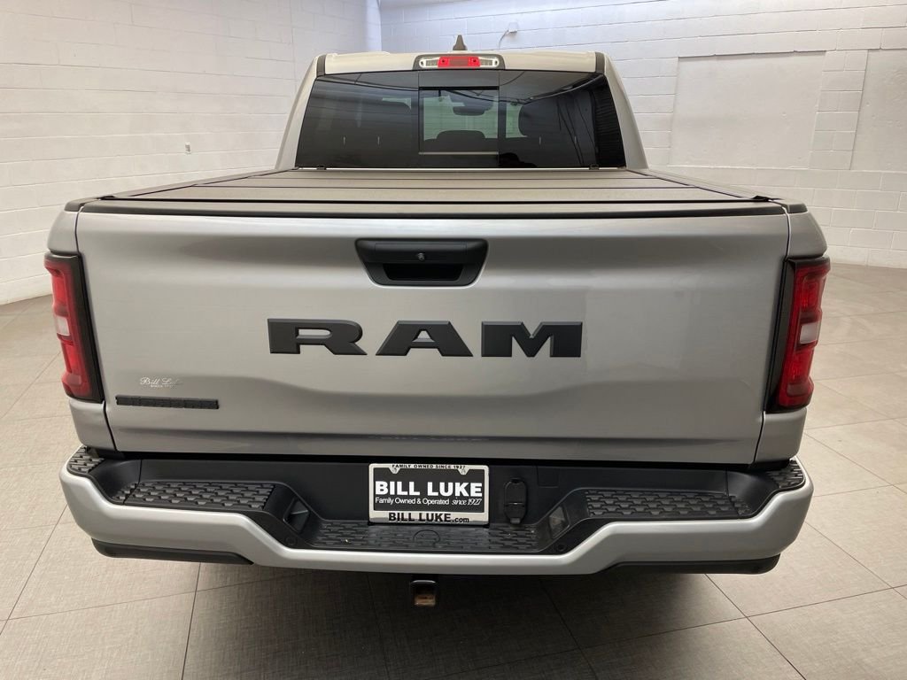 Certified Used 2025 Silver Ram Big Horn/Lone Star image 9