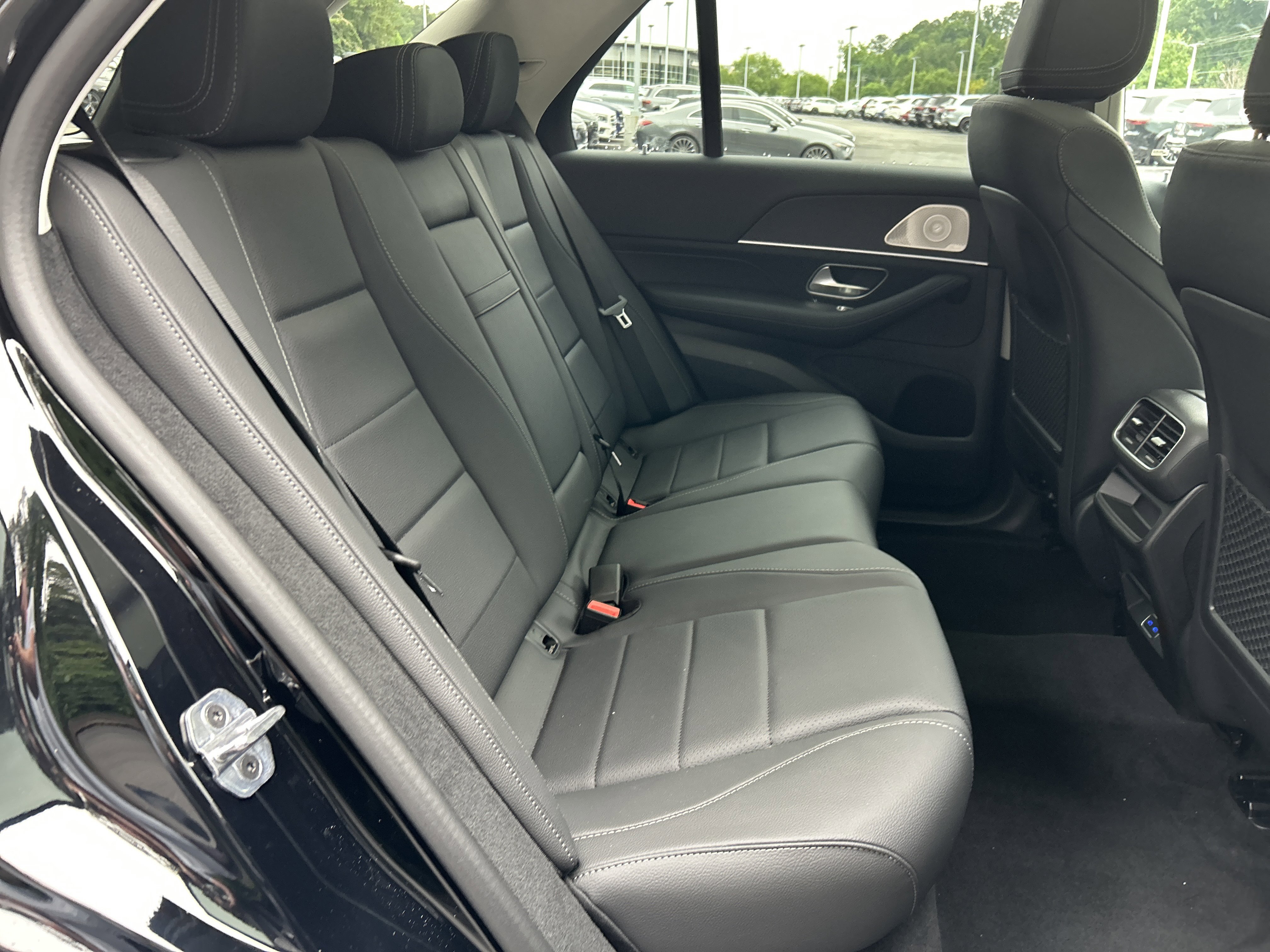 New 2026 Black Mercedes-Benz GLE 350 4MATIC® SUV image 40