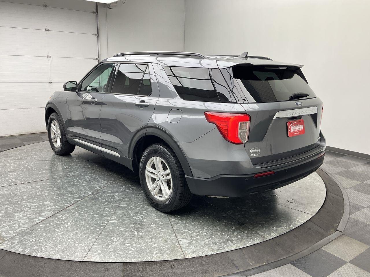 Used 2022 Carbonized Gray Ford XLT image 2