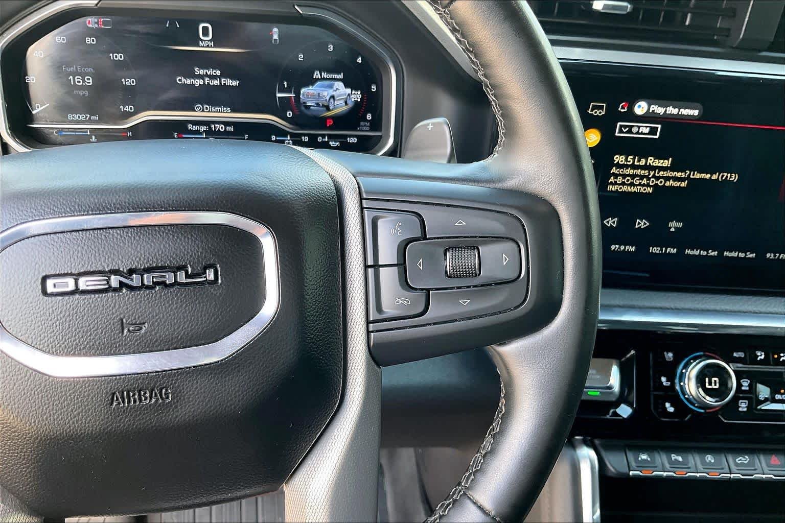 Used 2024 Onyx Black GMC Denali image 25