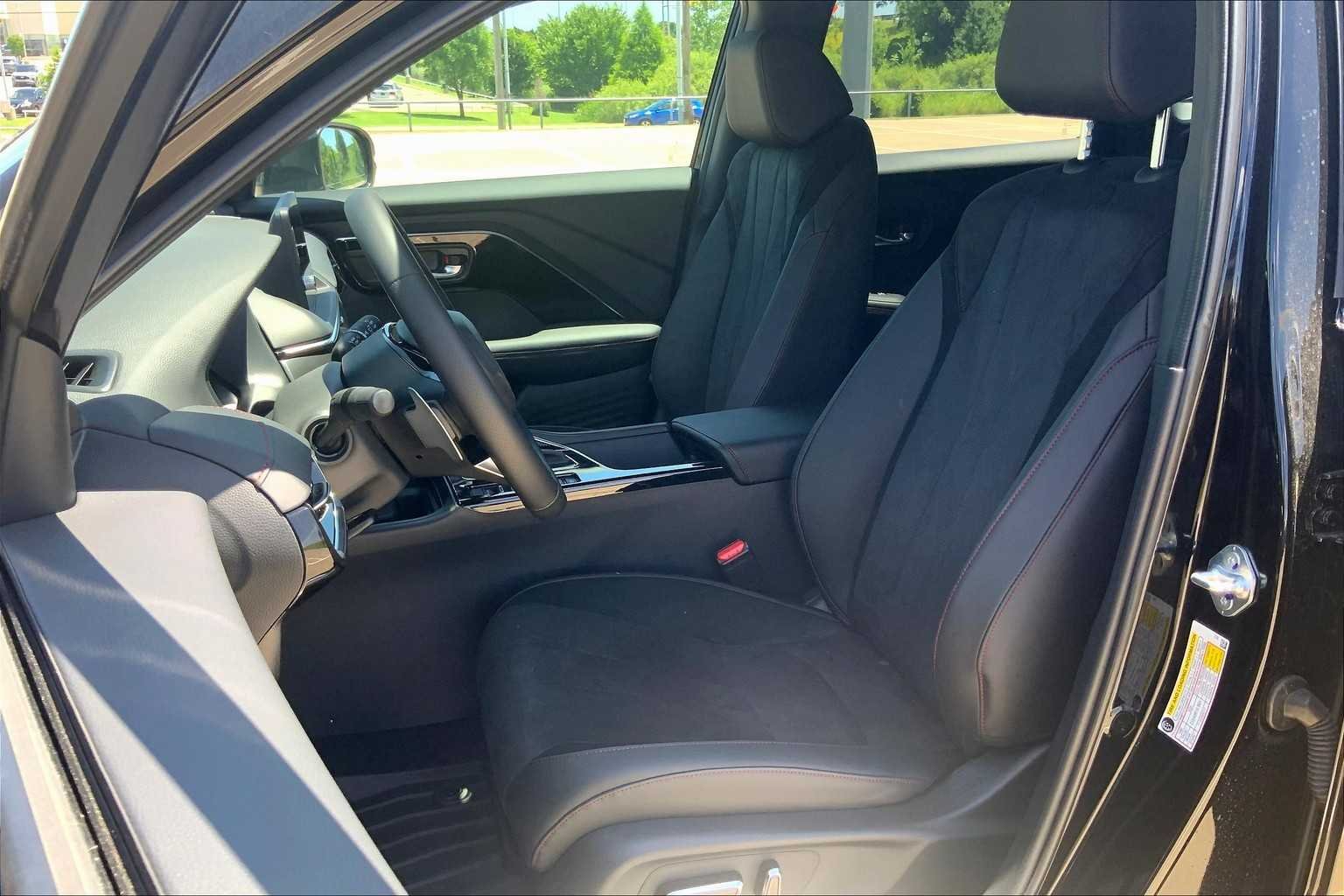 2025 Acura ADX A-Spec Package - Photo 9