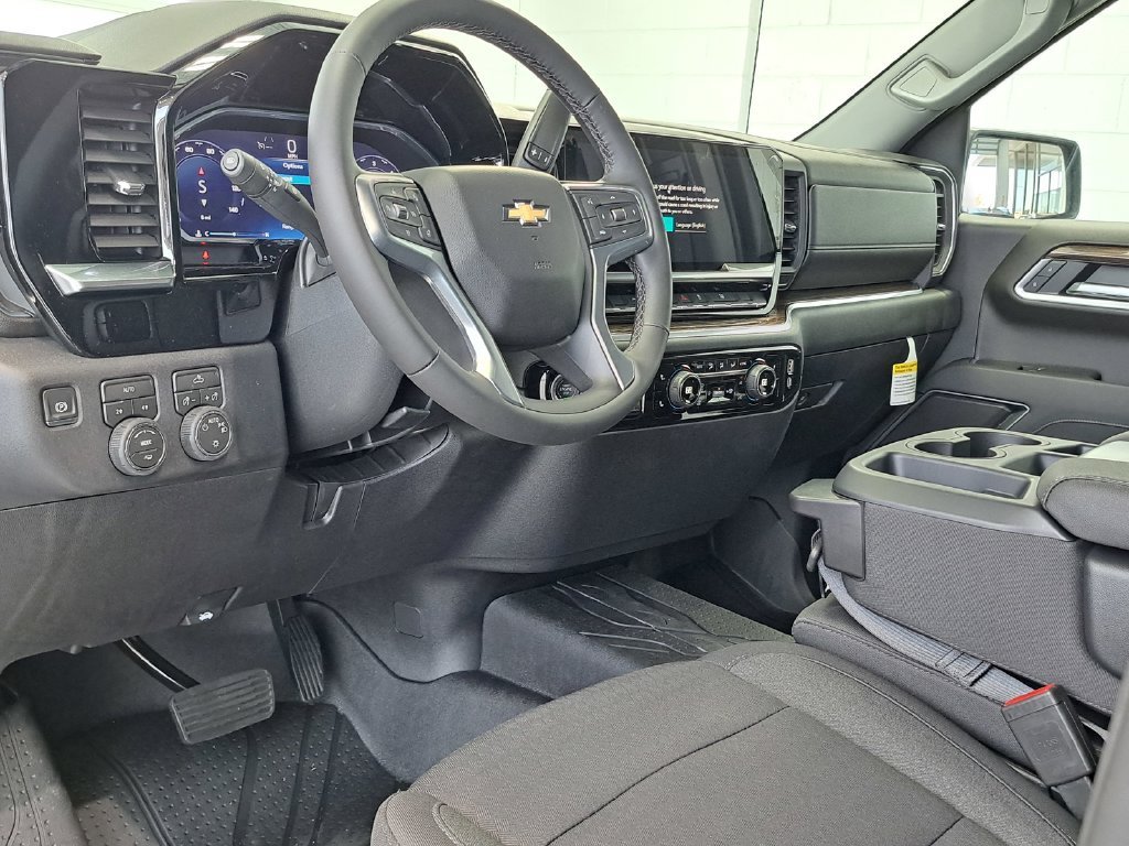 2026 Chevrolet Silverado 1500 LT - Photo 7