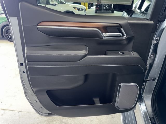 Used 2024 Sterling Metallic GMC Denali image 15