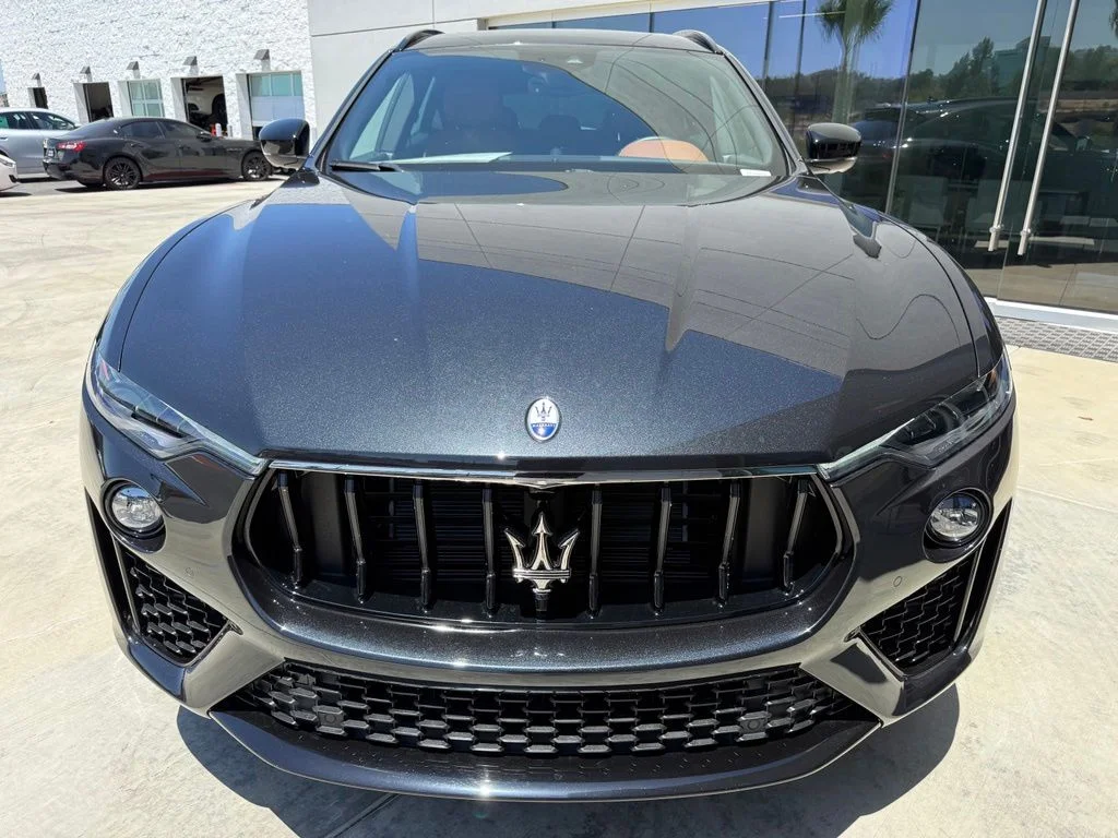 Used 2022 Nero Noctis Black Maserati GT image 9