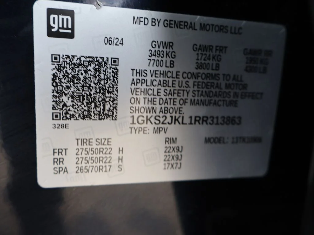 Used 2024 Blue GMC Denali image 43