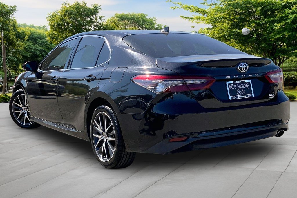 Used 2021 Black Toyota XLE image 4