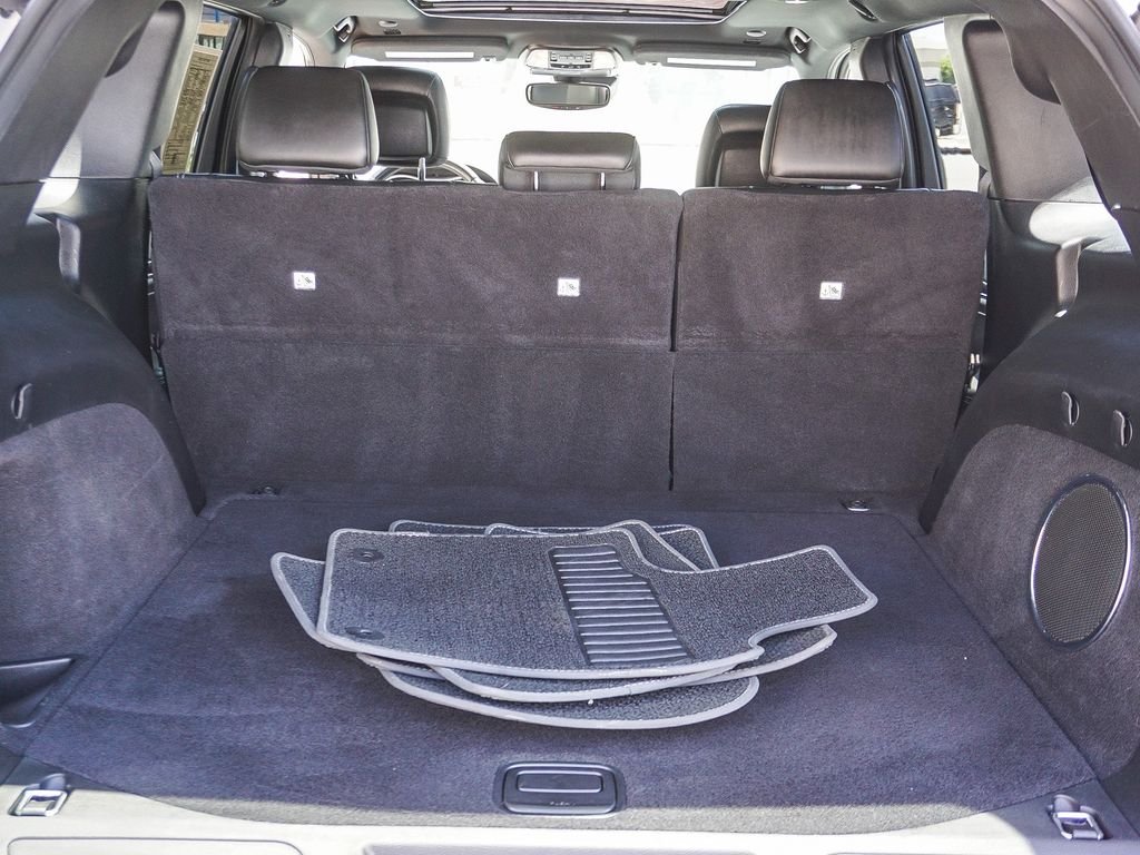 Used 2021 White Jeep Limited image 25