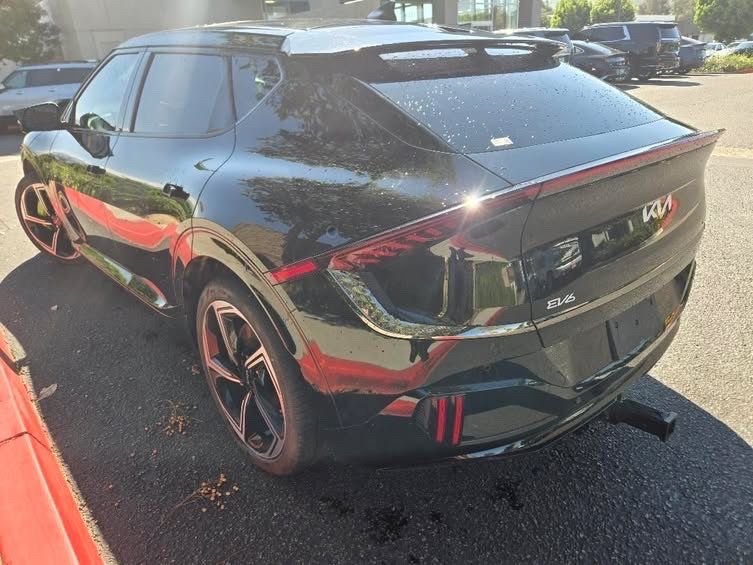 Used 2023 Black Kia GT image 6