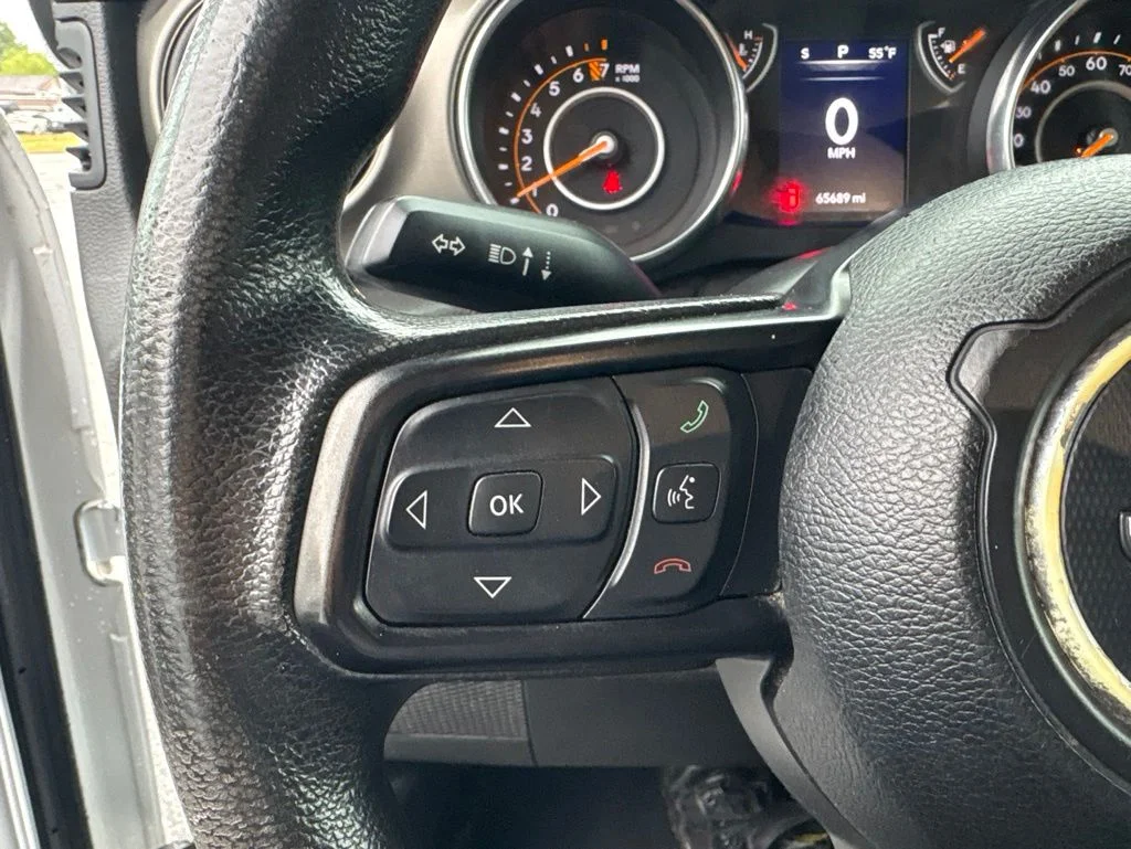 Used 2019 White Jeep Unlimited Sport image 21