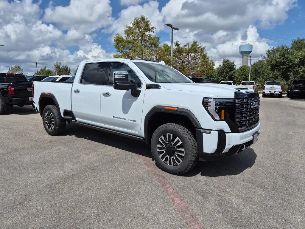 New 2026 Glacier White Tricoat GMC Denali Ultimate image 1
