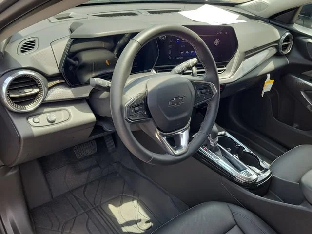 2025 Chevrolet Trax Activ - Photo 17