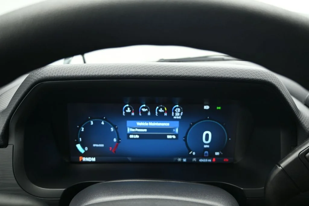 New 2026 Oxford White Ford STX® image 23