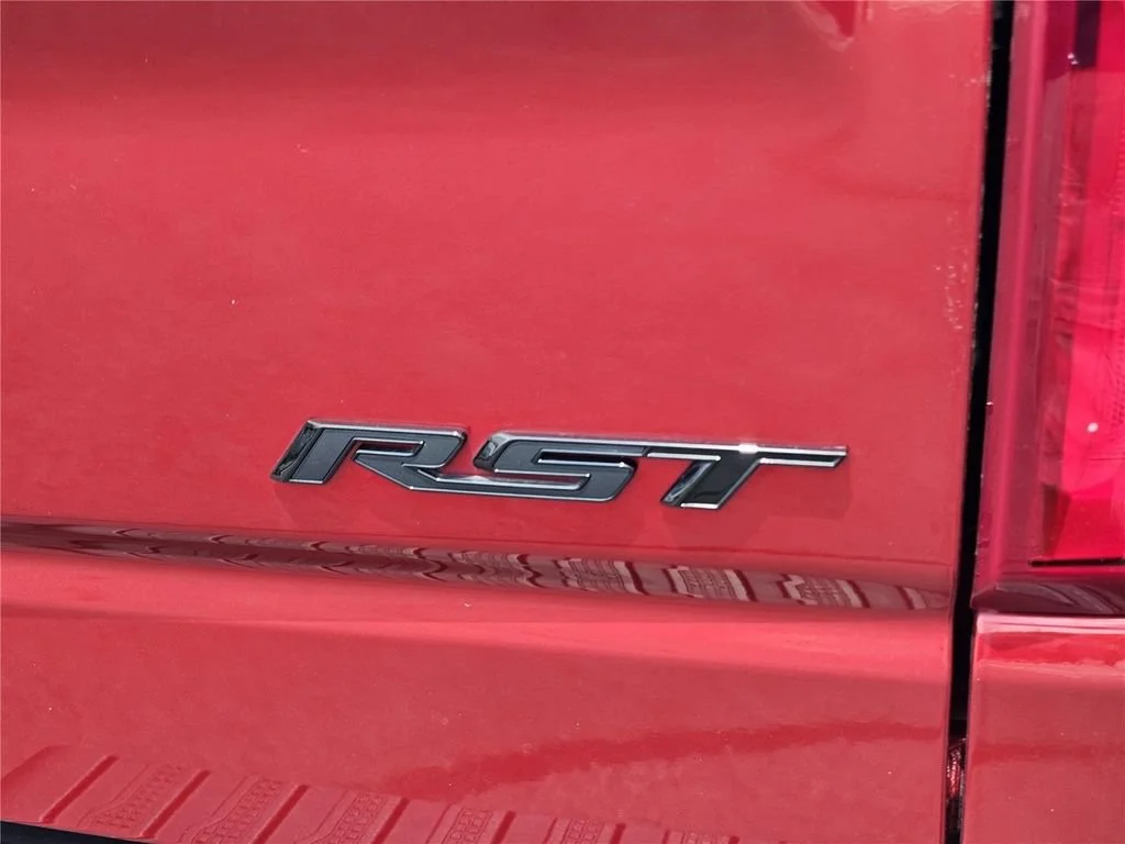 Used 2024 Radiant Red Tintcoat Chevrolet RST image 10