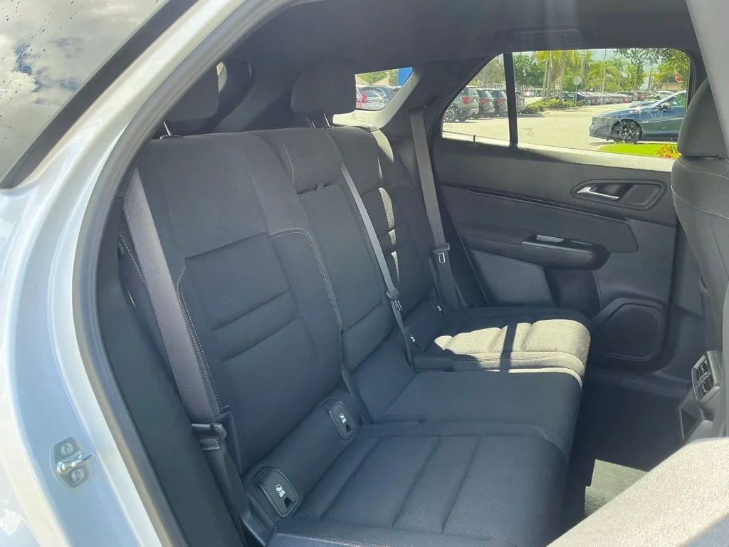 Used 2024  Honda EX image 17
