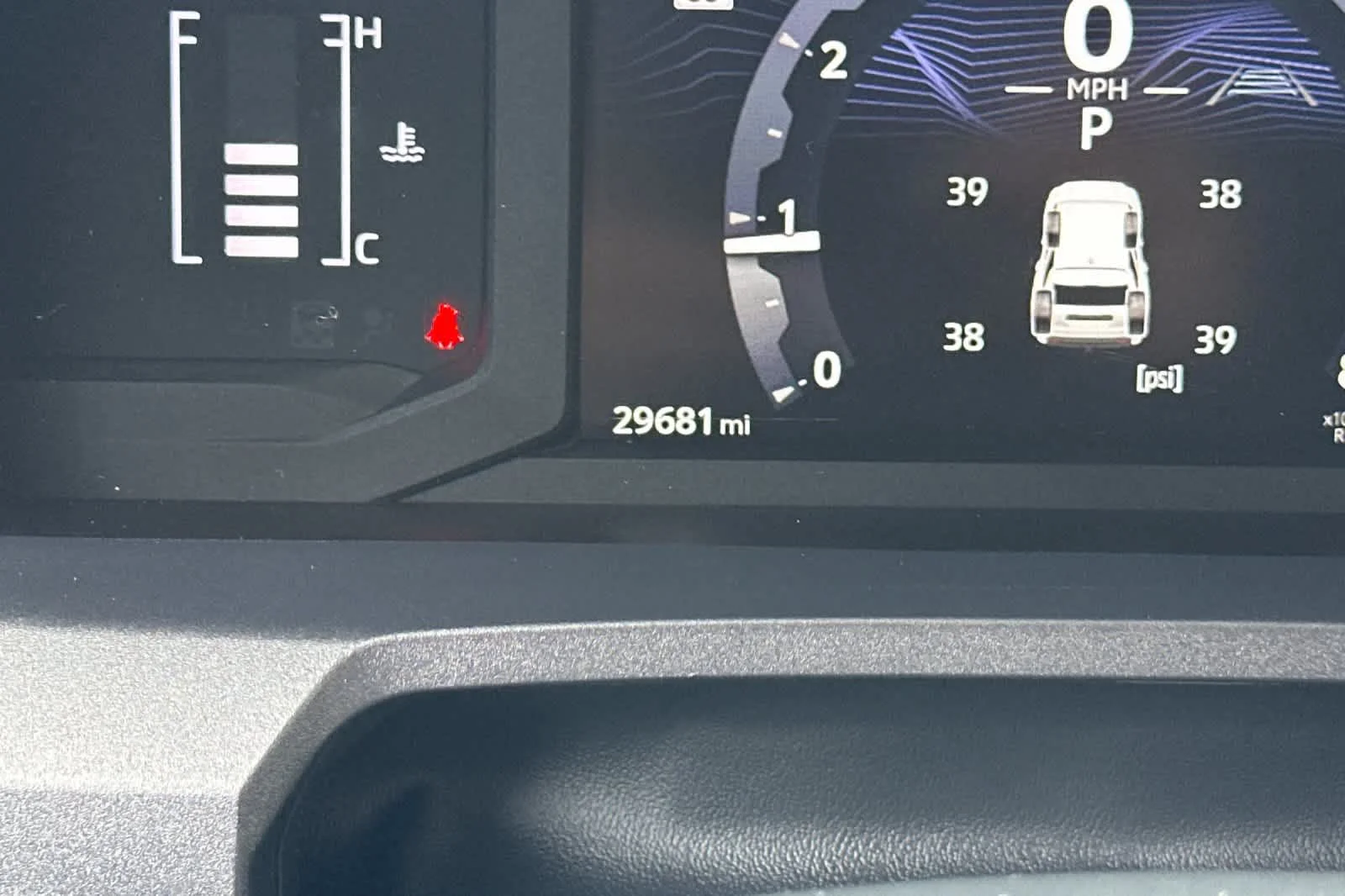 Certified Used 2025 CUTTING EDGE Toyota SR5 image 25
