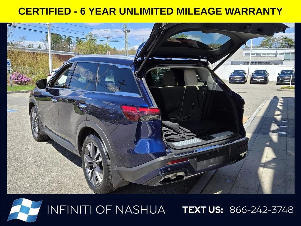 Certified Used 2023 Blue INFINITI LUXE image 22