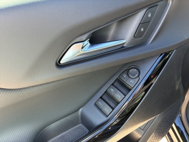 2027 Chevrolet Equinox LT - Photo 12