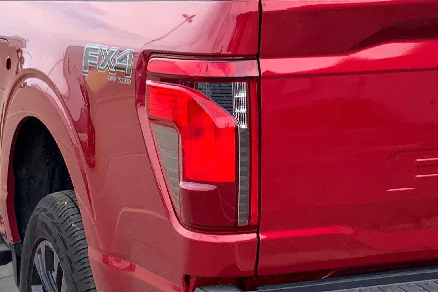 2026 Ford F-150 XLT - Photo 14
