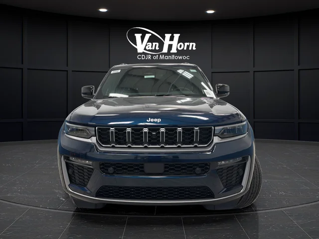 New 2026 Fathom Blue Pearl-Coat Exterior Paint Jeep Limited image 2