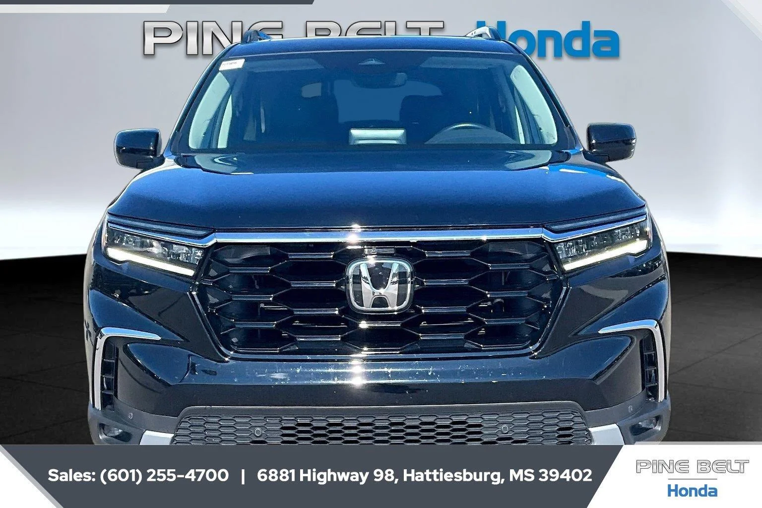 Used 2024 Crystal Black Pearl Honda Touring image 3