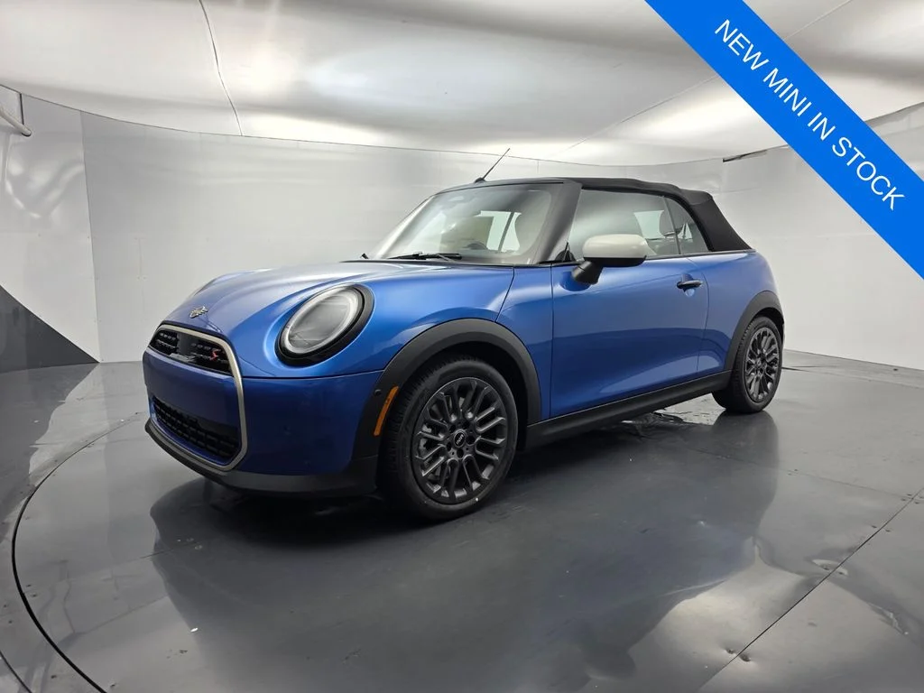 New 2026 Blue MINI Signature Plus image 9